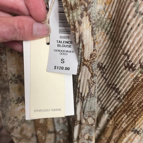 Aritzia Wilfred Talence Blouse Snake Print - Picture 5 of 6